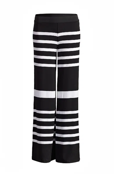 Conquista Women's Black Striped Wide Leg Pants