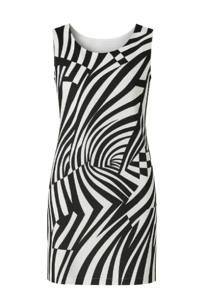 Conquista Women's Black Zebra Print Shift Dress