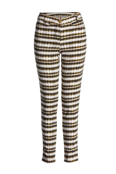 Conquista Women's Fitted Print Trousers In Yellow