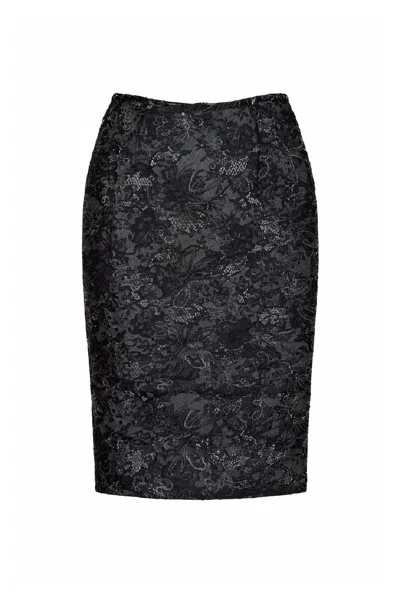 Conquista Women's Lace Pencil Skirt In Classic Black