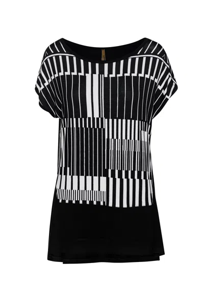 Conquista Women's Print Sleeveless Top In Black By  Fashion