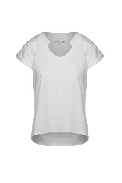 Conquista Women's White Cap Sleeve Top