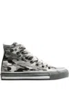 Converse Chuck Taylor All Star Camo Sneakers In Gray