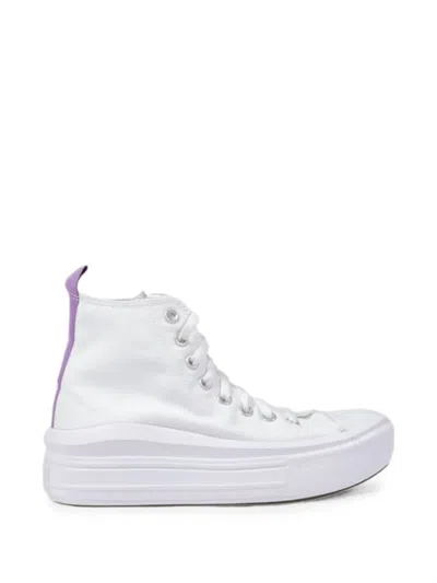 Converse Chuck Taylor Platform Sneakers In White