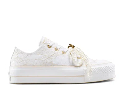 Converse Wmns Chuck Taylor All Star Lift Platform Low 'pearls' In White