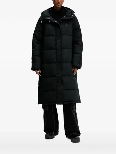 Converse Hooded Puffer Coat In Black