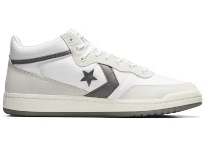 Pre-owned Converse Men's  Fastbreak Pro Mid Sneakers In White/vaporous Grey