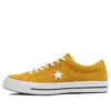 Converse One Star Pro Sneakers Gold