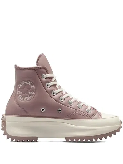 Converse Run Sneakers In Rosa