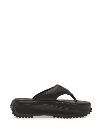 Converse Run Star Platform Sandals In Pink