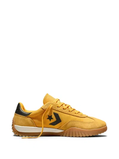 Converse Run Star Sneakers In Gold