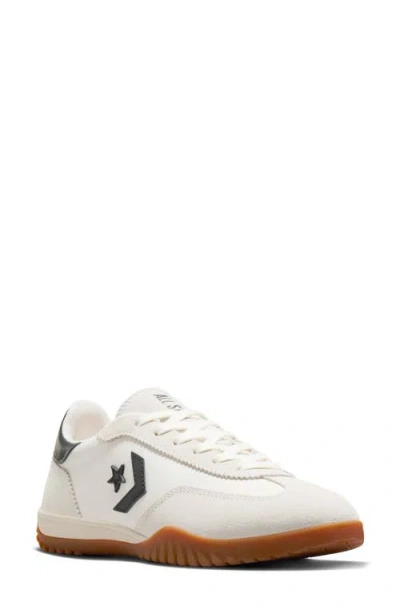 Converse Run Star Trainer Sneaker In Egret/egret/gold