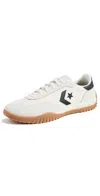 Converse Run Star Trainer Sneaker In Egret/black/honey