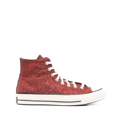 Converse Sneaker In Red