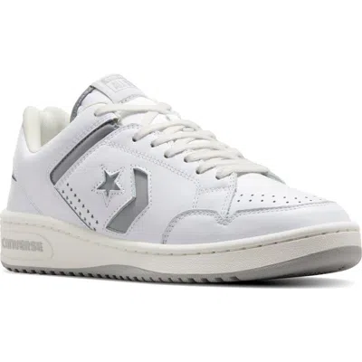 Converse Weapon Oxford Sneaker In White