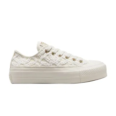 Pre-owned Converse Wmns Chuck Taylor All Star Lift Platform Low 'daisy Cord' In White