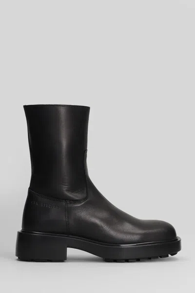 Copenhagen Cph 443 Low Heels Ankle Boots In Black
