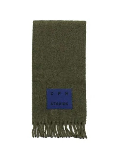 Copenhagen Studios Logo-patch Fringed Scarf In Green