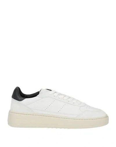Copenhagen Studios Man Sneakers Off White Size 9 Leather