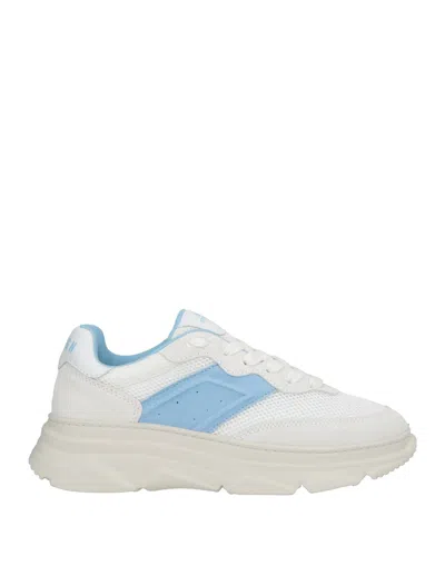 Copenhagen Studios Trainers In Light Blue