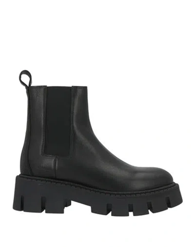 Copenhagen Studios Woman Ankle Boots Black Size 8 Calfskin