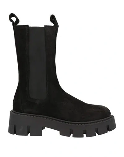 Copenhagen Studios Woman Ankle Boots Black Size 8 Leather