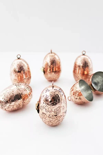 Coppermill Kitchen Signature Egg Embossed Ornament, Set Of 4 In Metallic