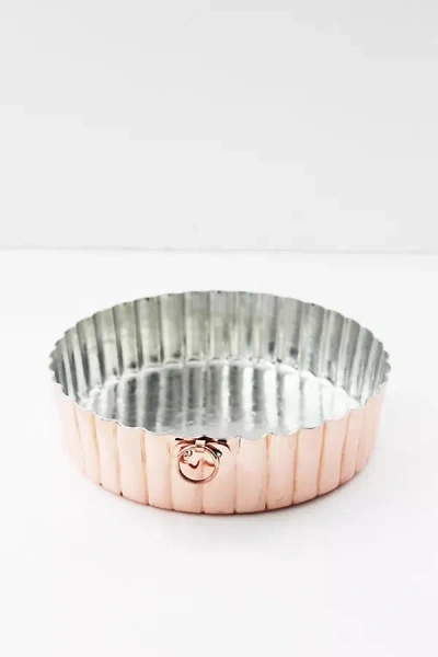Coppermill Kitchen Vintage Inspired Cake Pan In Pink