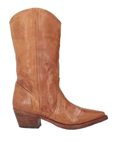 Coral Blue Woman Ankle Boots Brown Size 7 Leather