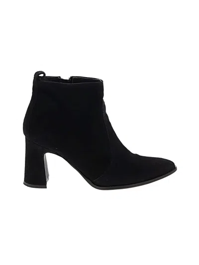 Pre-owned Cordani Ankle Boots In Black