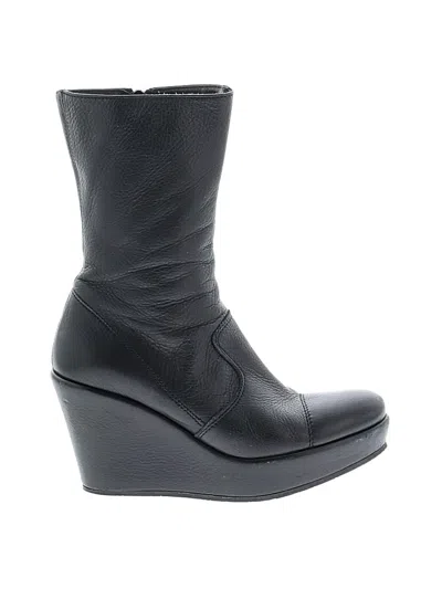 Pre-owned Cordani Boots In Black