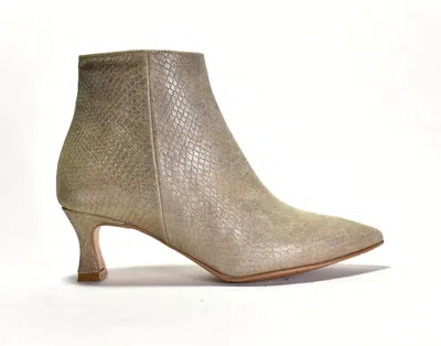 Cordani Women's Garvie Leather Boot In Harley St Pitone Beige In Multi