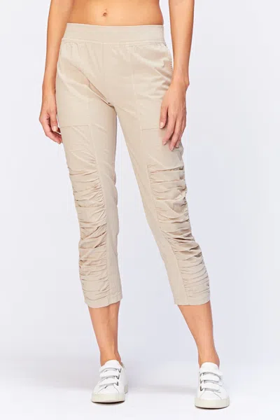 Core By Wearables Geyser Crop In Beige