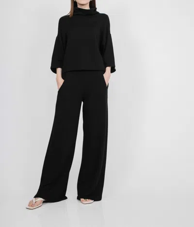 Corinne Collection Adelyn Trousers In Black