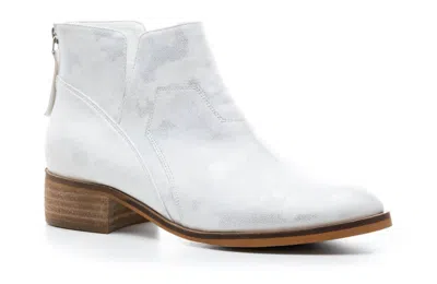 Corkys Footwear Curry Booties In White