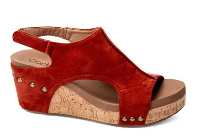 CORKYS FOOTWEAR WOMEN'S CARLEY WEDGE SANDAL IN RUST