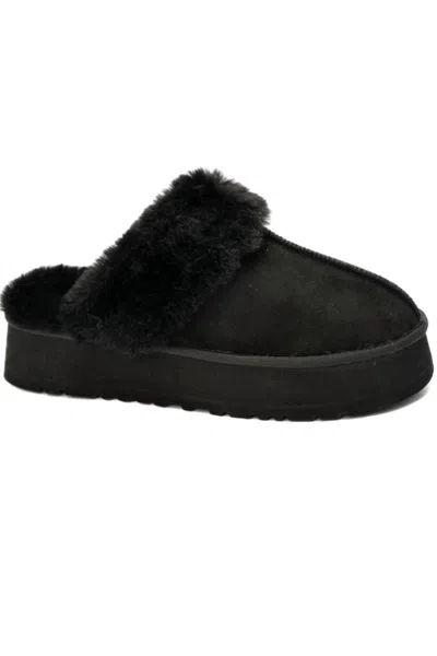 Corkys Footwear Women's Cuddle Up Sandals In Black