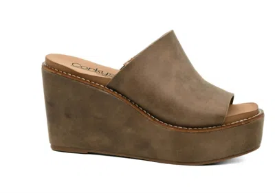 Corkys Footwear Women Mugshot Wedge In Brown