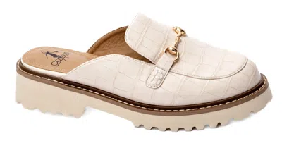Corkys Footwear Women's Wingin' It Loafer Slides In Ivory
