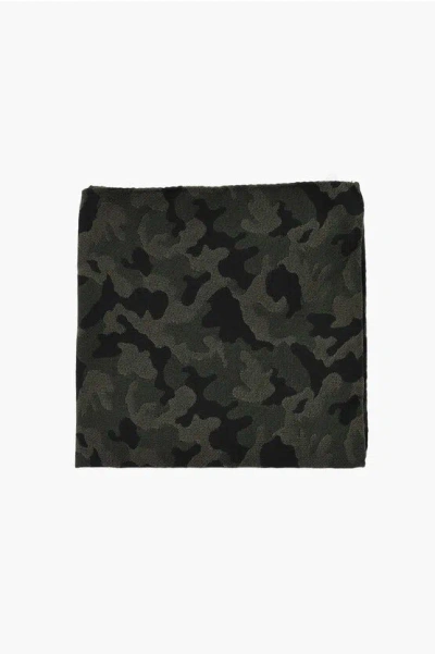 Corneliani Cc Collection Camouflage Motif Silk And Cotton Pocket Square In Black