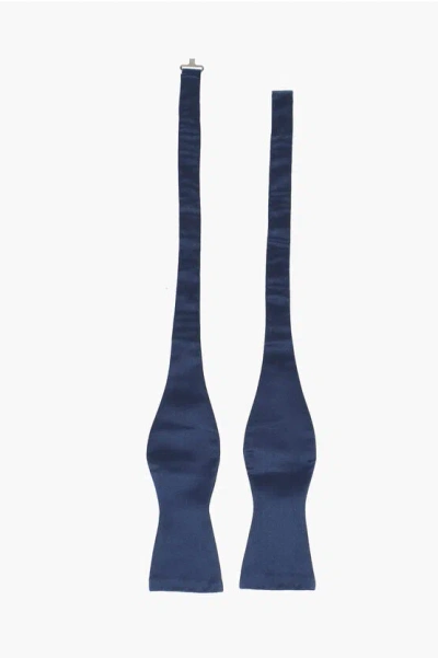 Corneliani Solid Color Silk Self Bow-tie In Blue