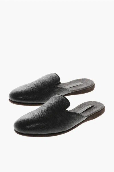 Corneliani Textured Leather Sabot In Black