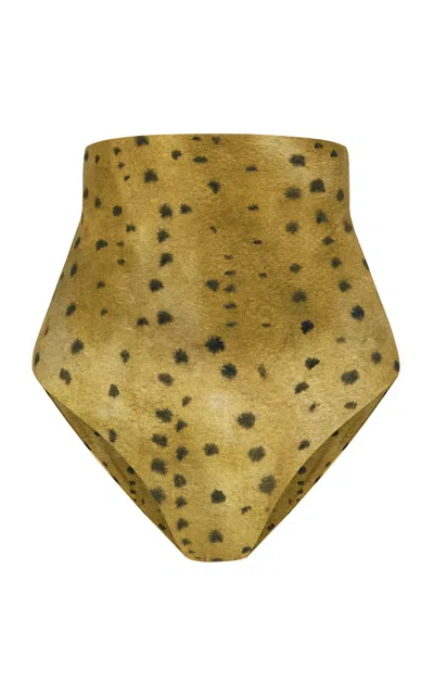 Cortana Moda Operandi In Gold