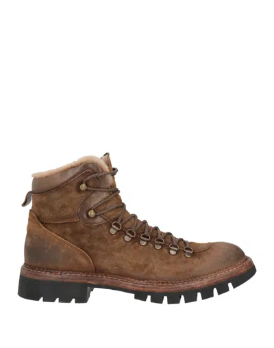 Corvari Ankle Boots In Brown