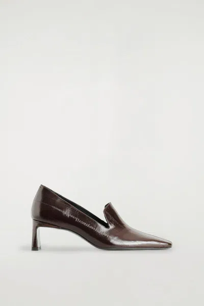 Cos Angular Leather Heeled Loafers In Marron