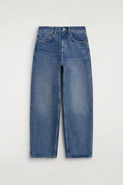 Cos Bay Barrel-leg Jeans In Bleu