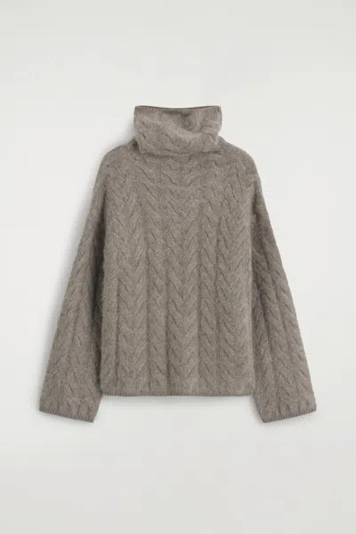 Cos Cable-knit Brushed Pure Cashmere Sweater In Beige