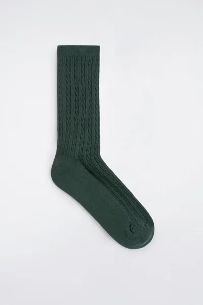 Cos Chaussettes En Maille Torsadée In Vert