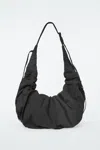 Cos Canopy Oversized Crossbody - Nylon In Black