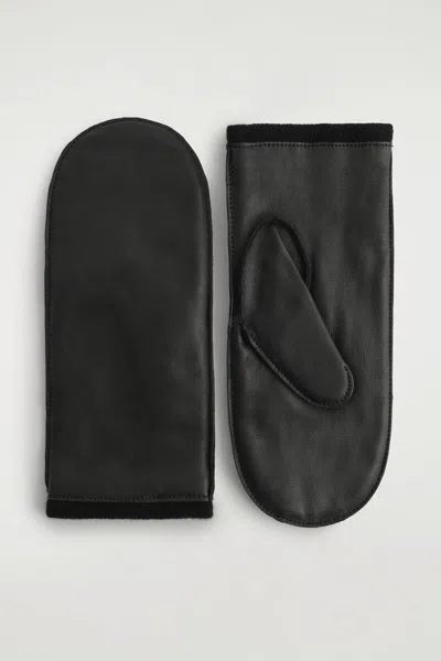 Cos Cashmere-lined Leather Mittens In Black